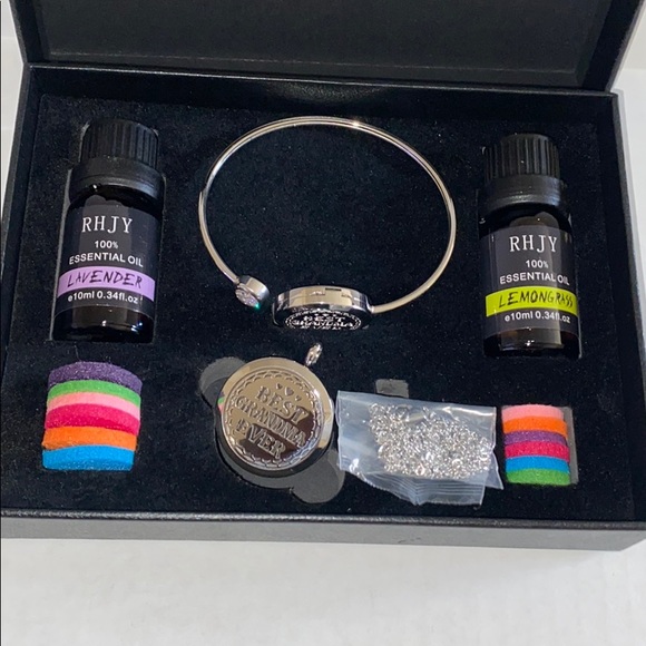 Jewelry - ESSENTIAL OIL BRACELET AND NECKLACE BEST GRANDMA
